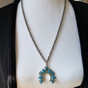 Aztec Style Turquoise Colored Necklace